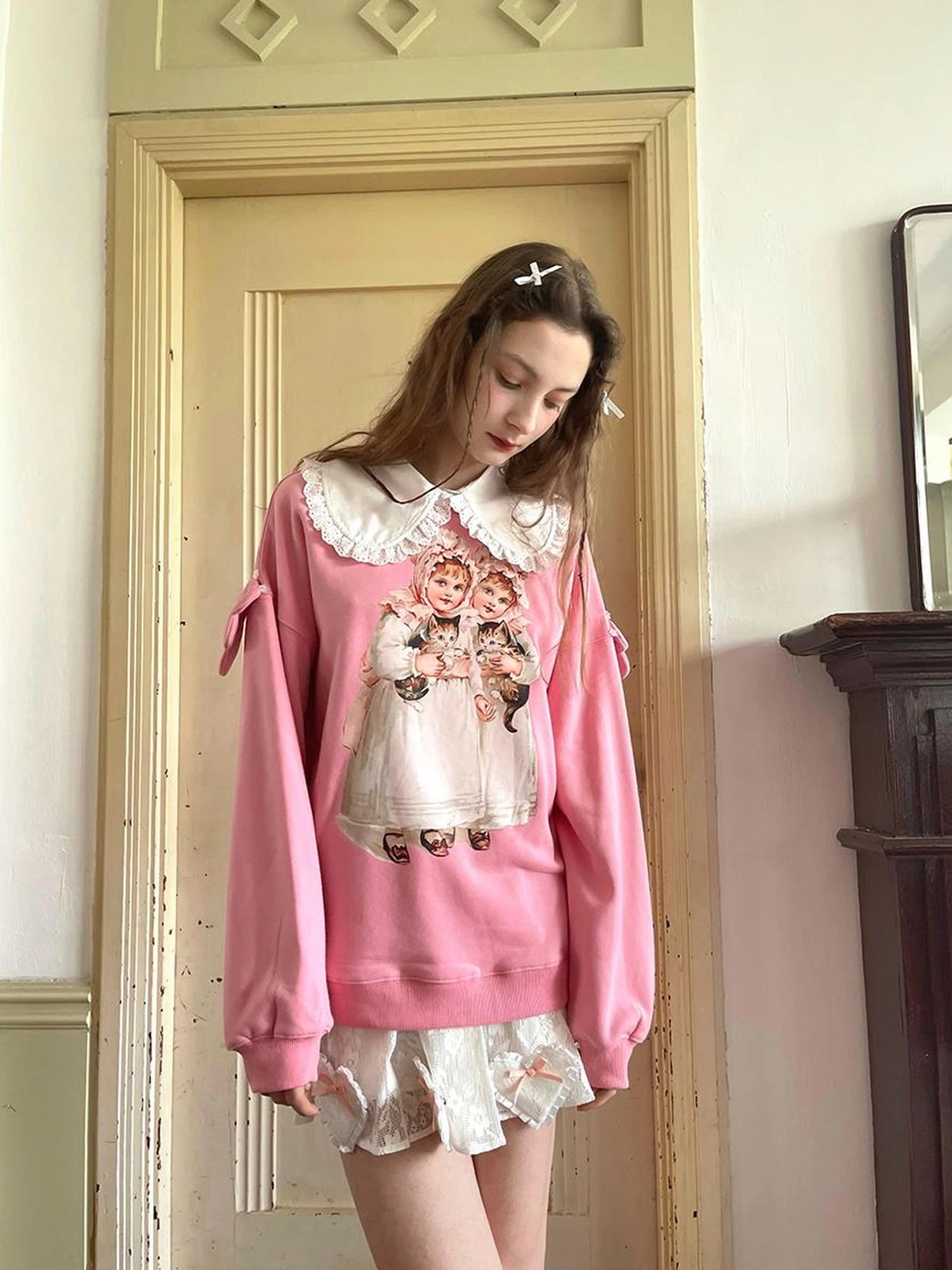 Floral Lace Pleated Mini Skirt With Angel Tears Print