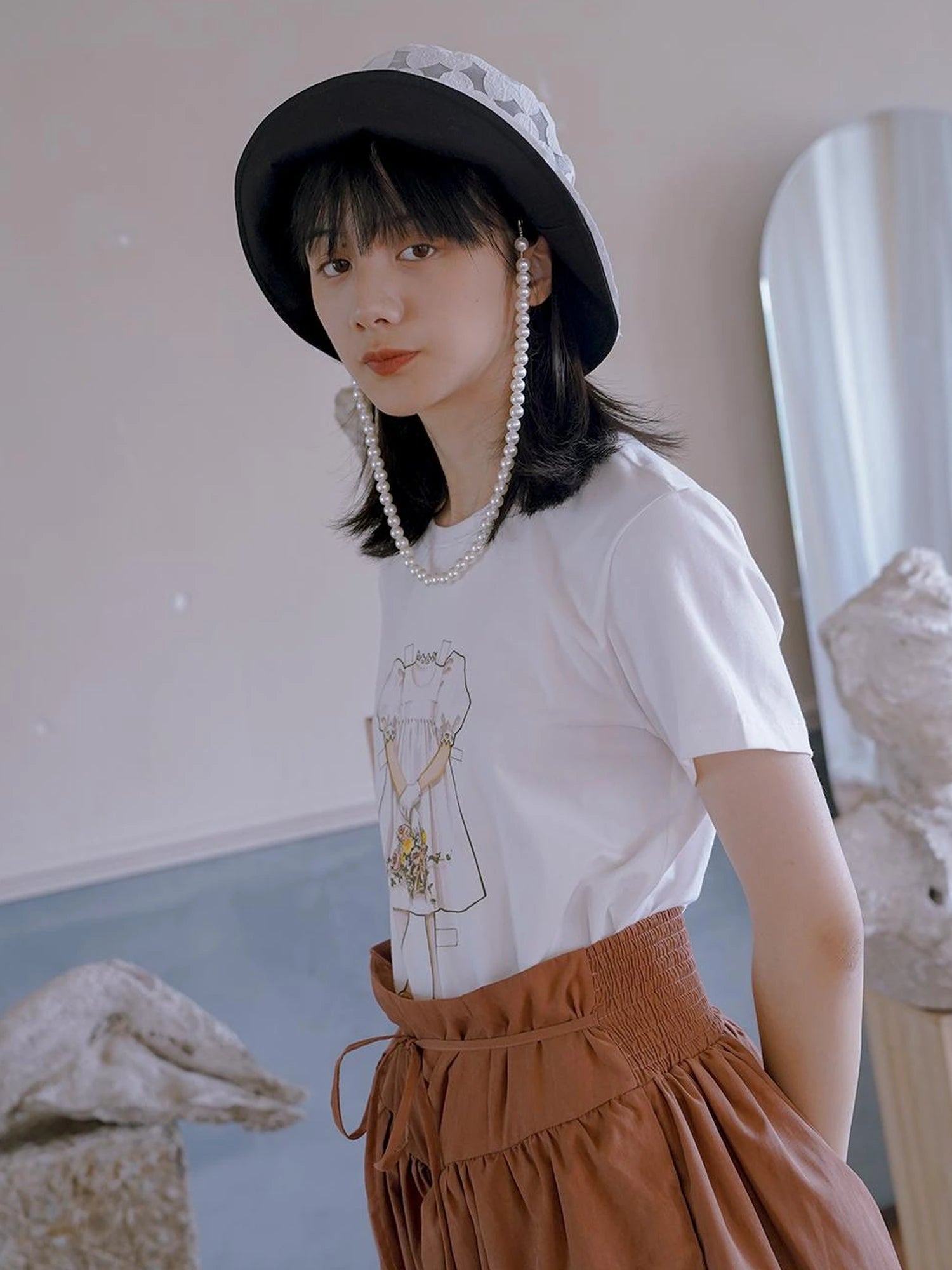 Floral Pearl Checkered Bucket Hat