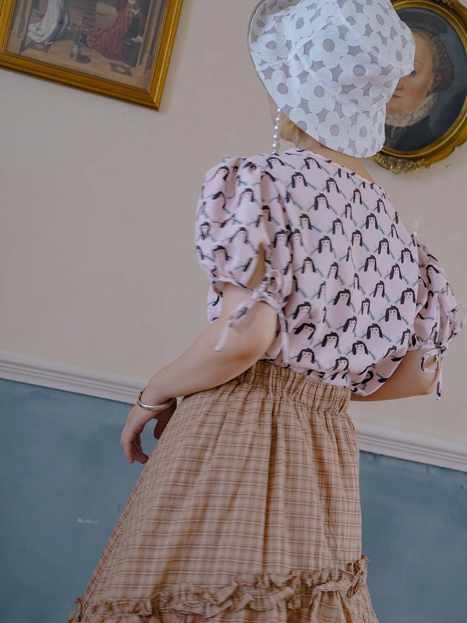 Floral Pearl Checkered Bucket Hat