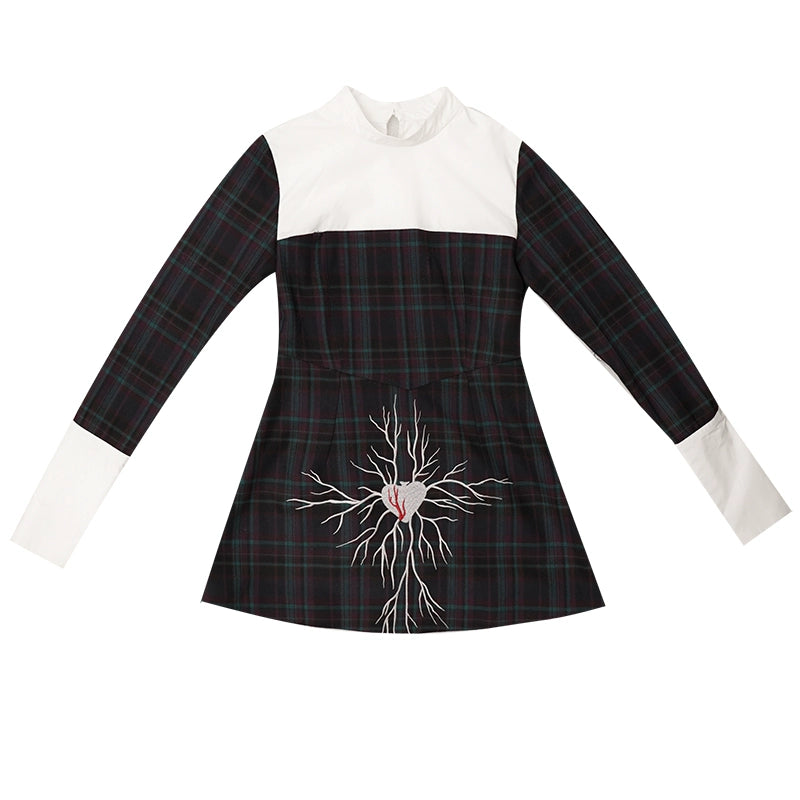 Daytoday_Gothic_Grid_Leather_Trim_Lace_Up_Heart_Print_Dress_V_Neck_Long_Sleeve_MISSTT