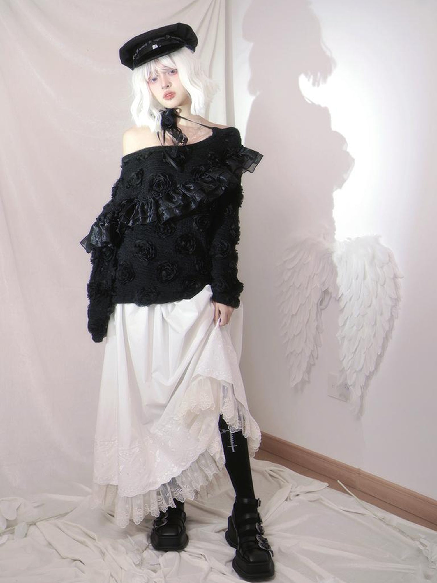 Daytoday Heavenly Bloom Knit Top With 3D Roses V Neck T Shirt Long Sleeve