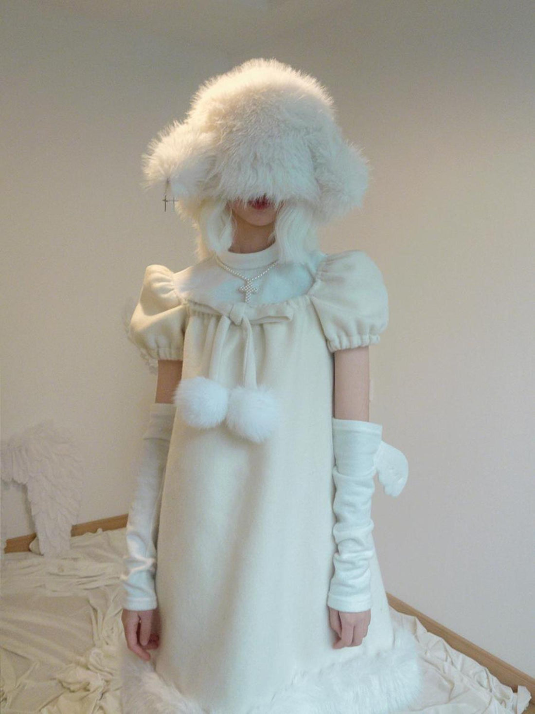 Daytoday Heavenly Lamb Ear Cross Bow Knit Hat