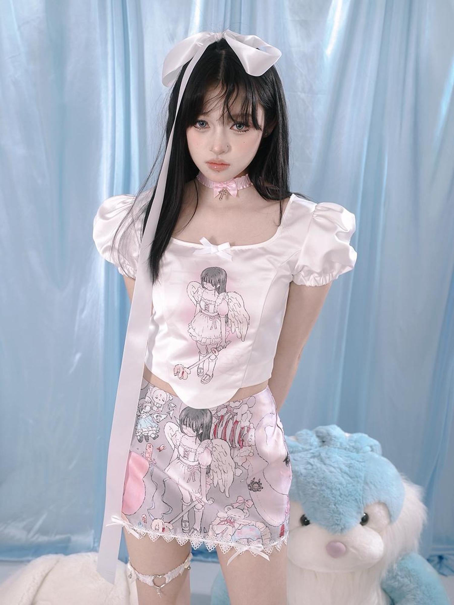 Daytoday Milky Hearts Angel Print Bubble Sleeve Blouse