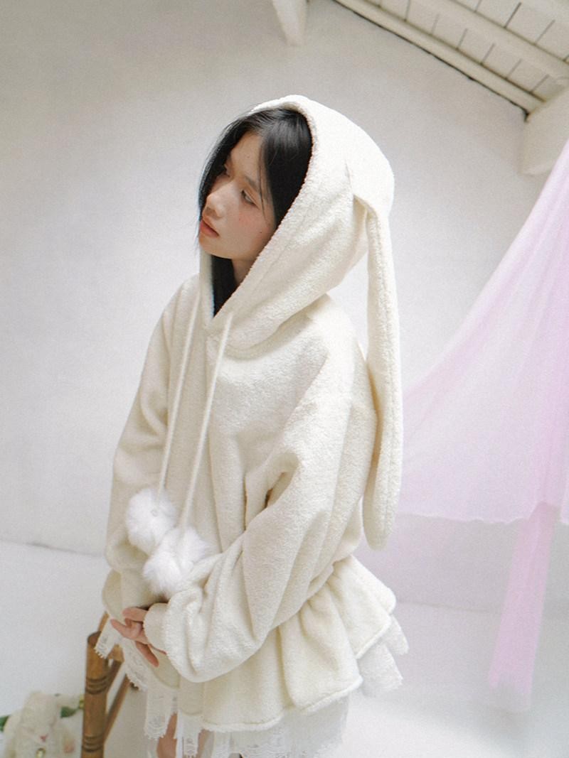 Daytoday Plush Angel Ear Pompom Lace Low Waist Hooded Women&