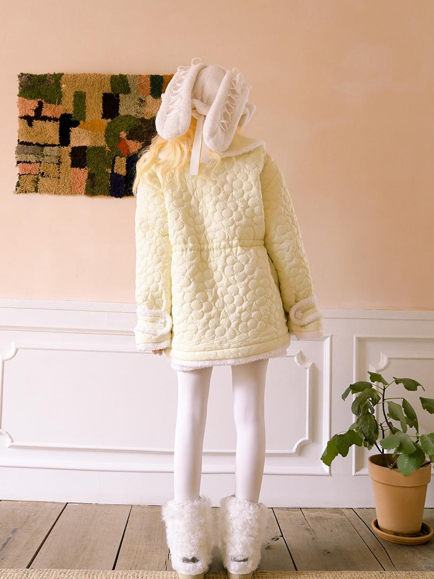 Daytoday Snowy Floral Puff Coat V Neck T Shirt Long Sleeve