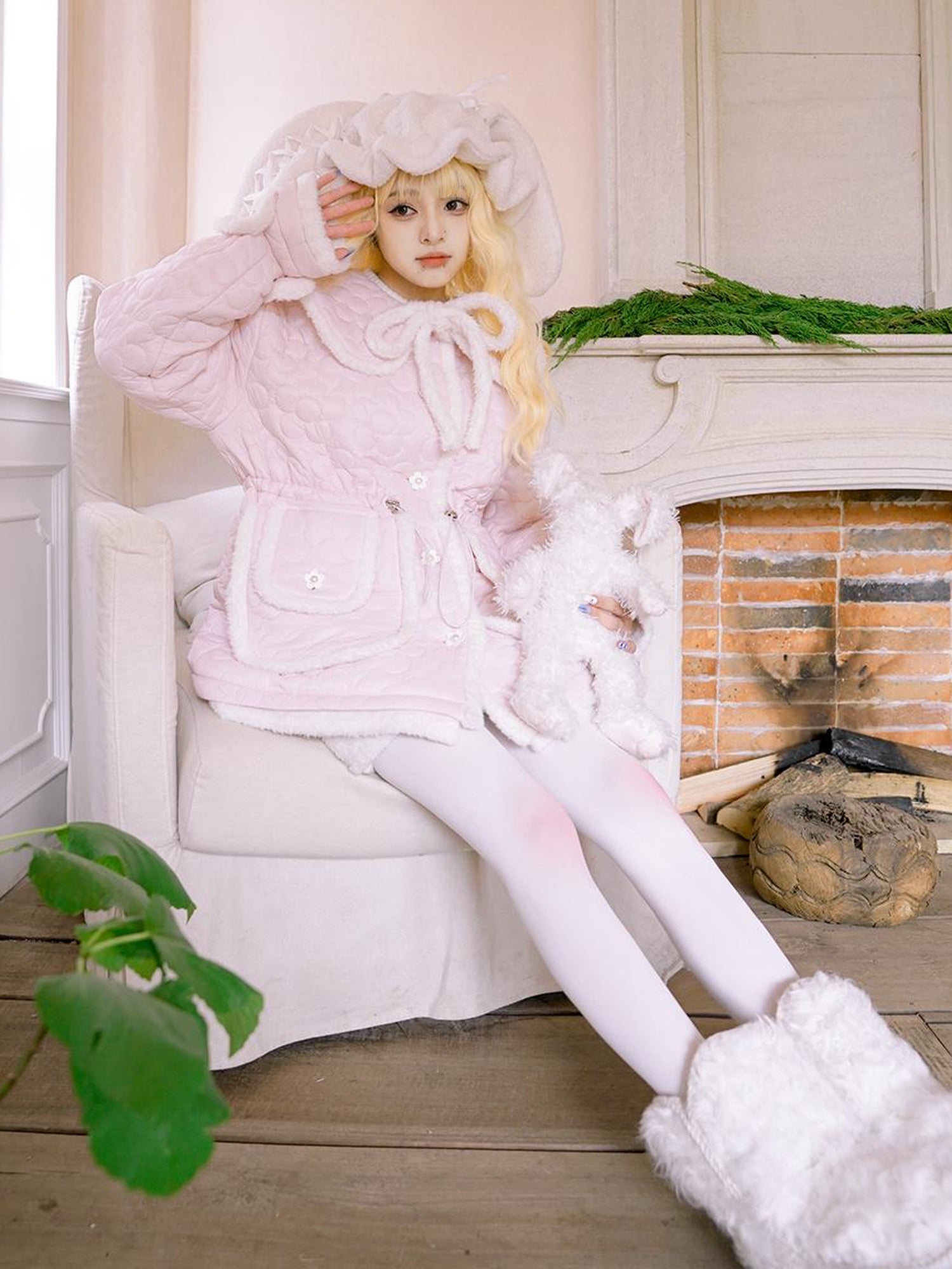 Daytoday Snowy Floral Puff Coat V Neck T Shirt Long Sleeve