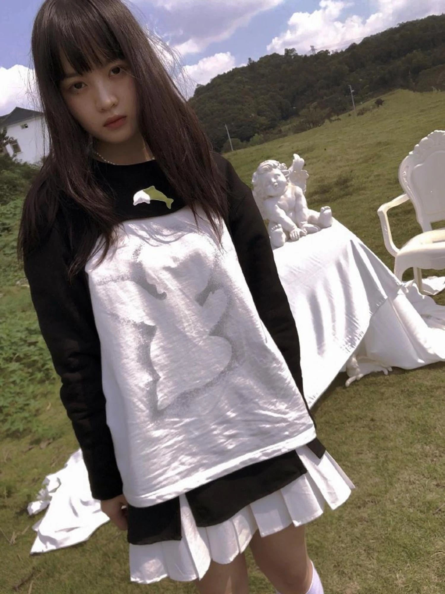 Star Dolphin Love Fear Mirror Pin