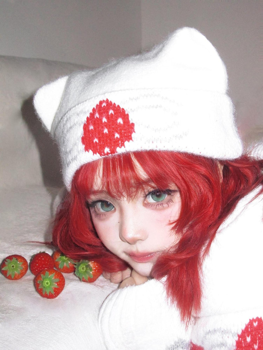 Daytoday Strawberry Cake Jacquard Foldable Cat Ear Knitted Women&