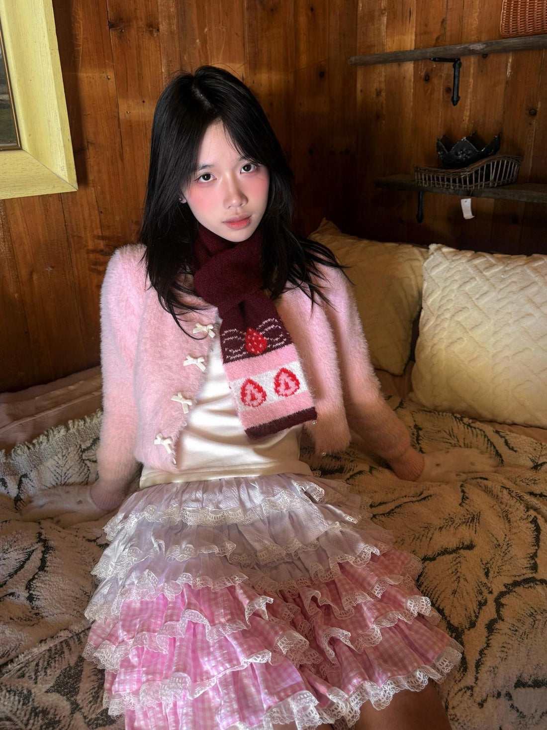 Daytoday Strawberry Cake Jacquard Knit Floral Women&
