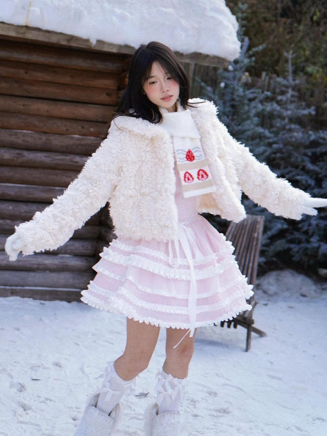 Daytoday Strawberry Cake Jacquard Knit Floral Women&