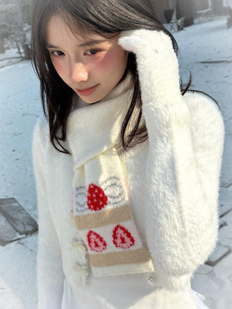Daytoday Strawberry Cake Jacquard Knit Floral Women&