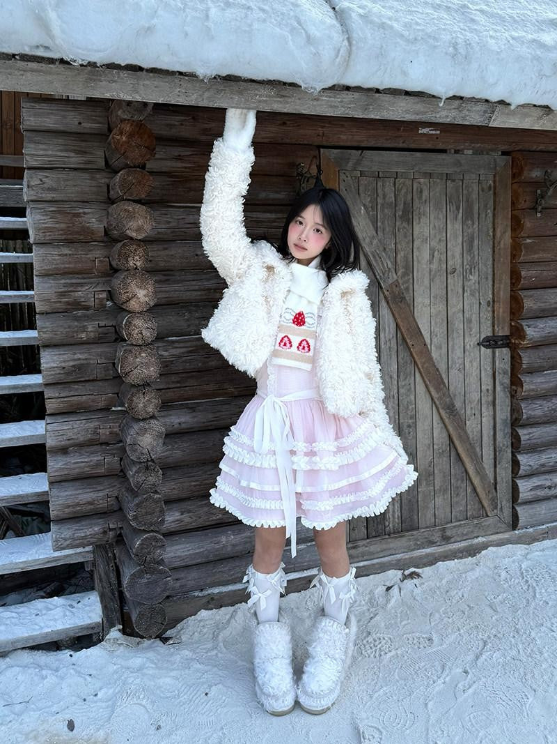 Daytoday Strawberry Cake Jacquard Knit Floral Women&