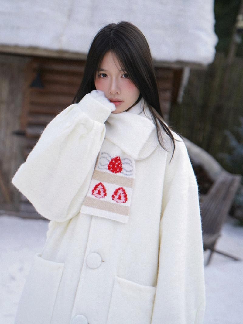 Daytoday Strawberry Cake Jacquard Knit Floral Women&