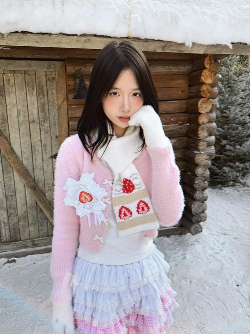 Daytoday Strawberry Cake Jacquard Knit Floral Women&