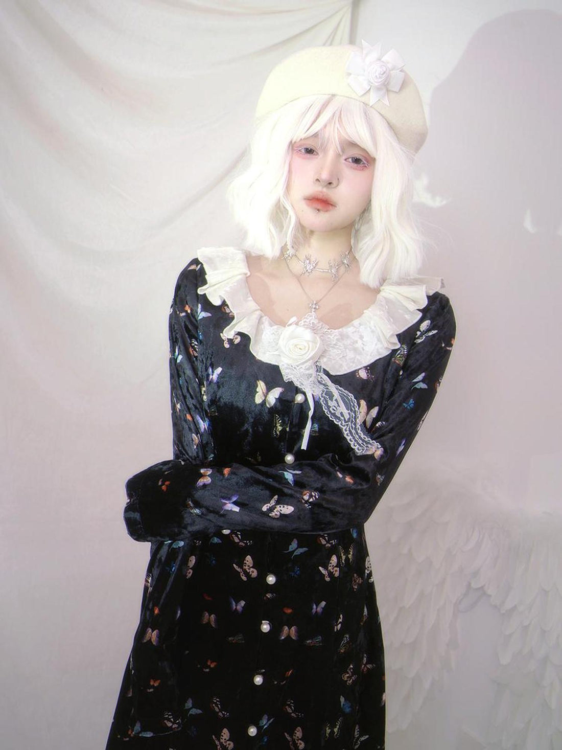 Daytoday Velvet Butterfly Print Vintage Elegance Long Sleeve V-Neck Dress