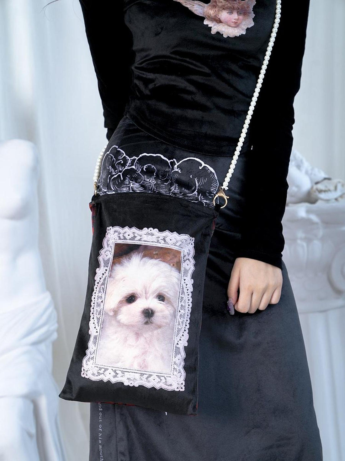 Daytoday Velvet Mini Crossbody Bag With Angel Lamb Oyster Puppy Print