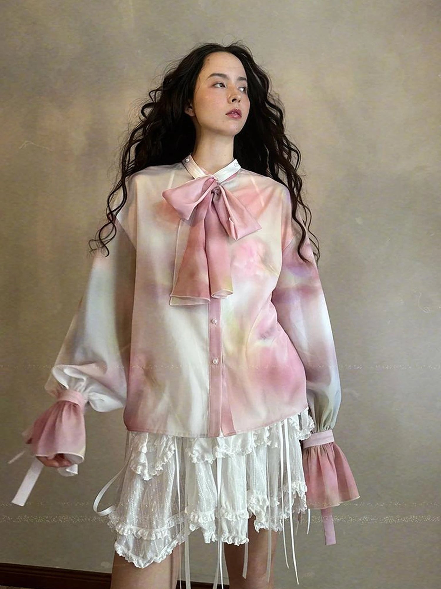 Vintage Bow Print Puff Sleeve Blouse