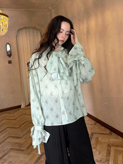 Vintage Bow Print Puff Sleeve Blouse