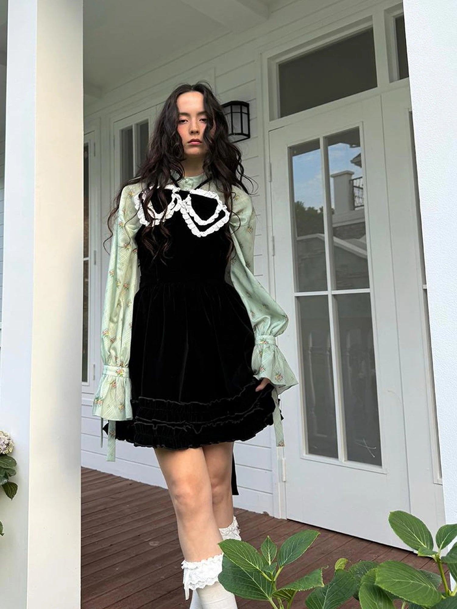 Vintage Bow Print Puff Sleeve Blouse