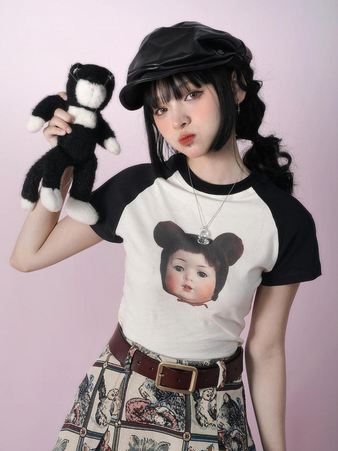 Daytoday Vintage Doll Print Teddy Bear Patch Short Sleeve Tee