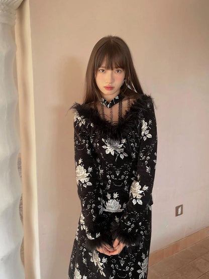 Vintage Floral Jacquard Side Slit Midi Skirt