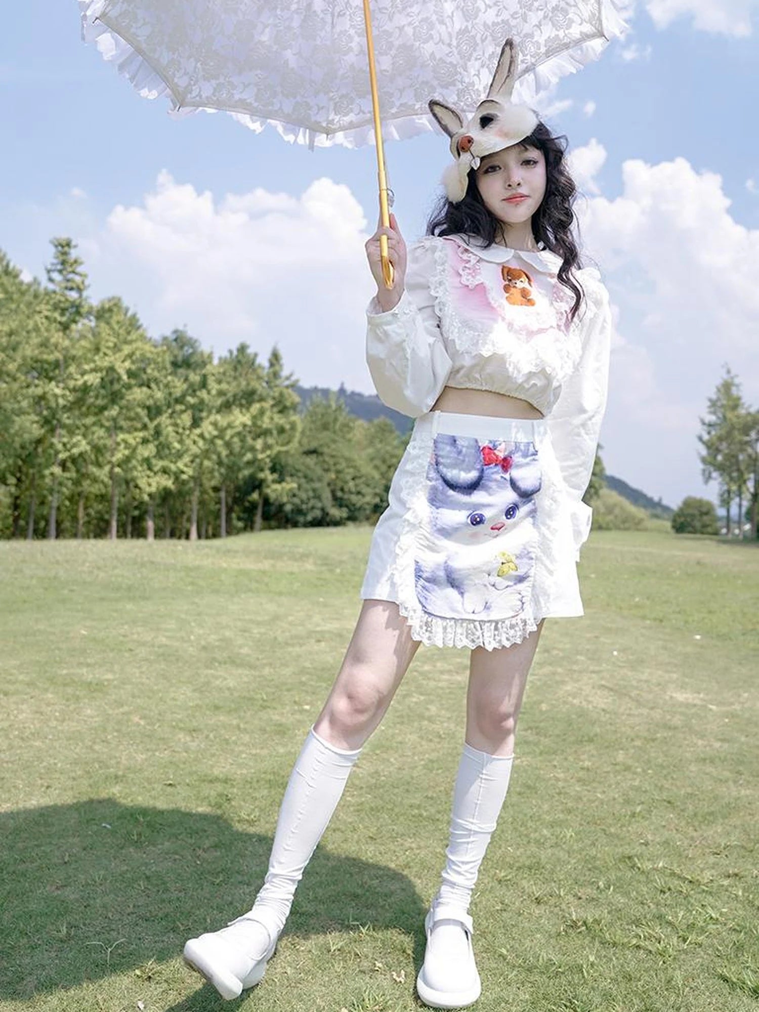 Vintage Lace Print Rabbit Short Skirt