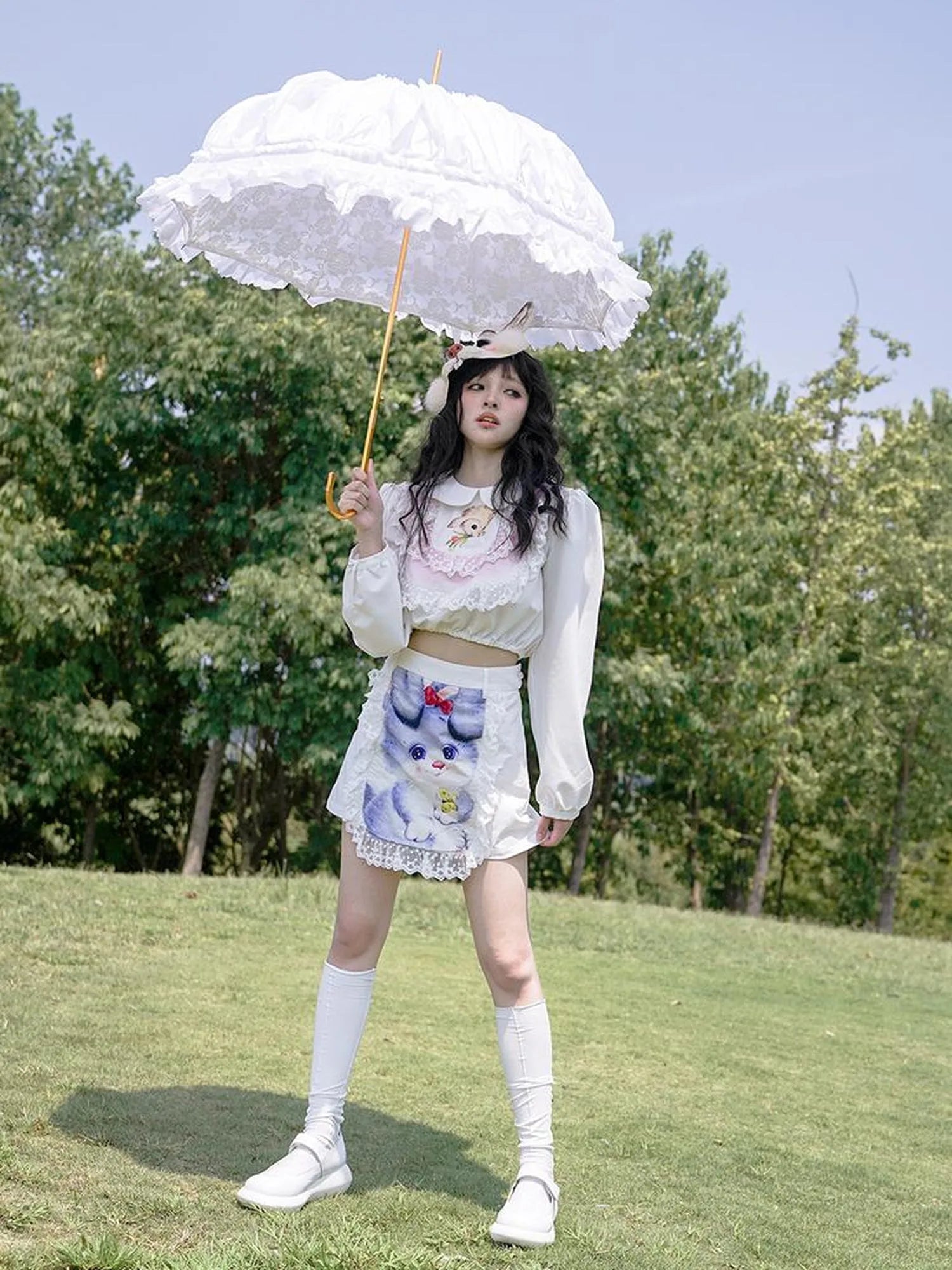 Vintage Lace Print Rabbit Short Skirt