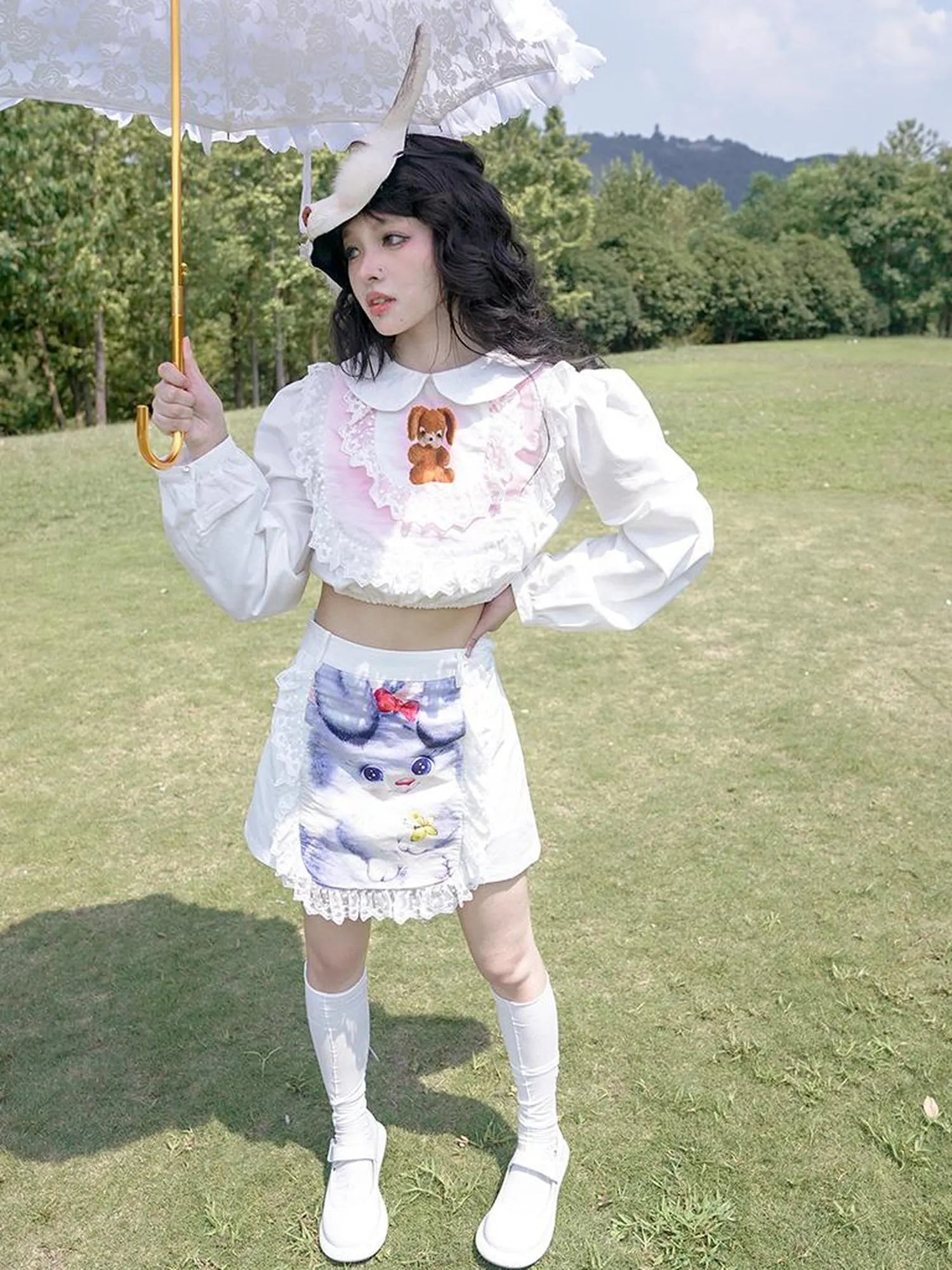 Vintage Lace Print Rabbit Short Skirt