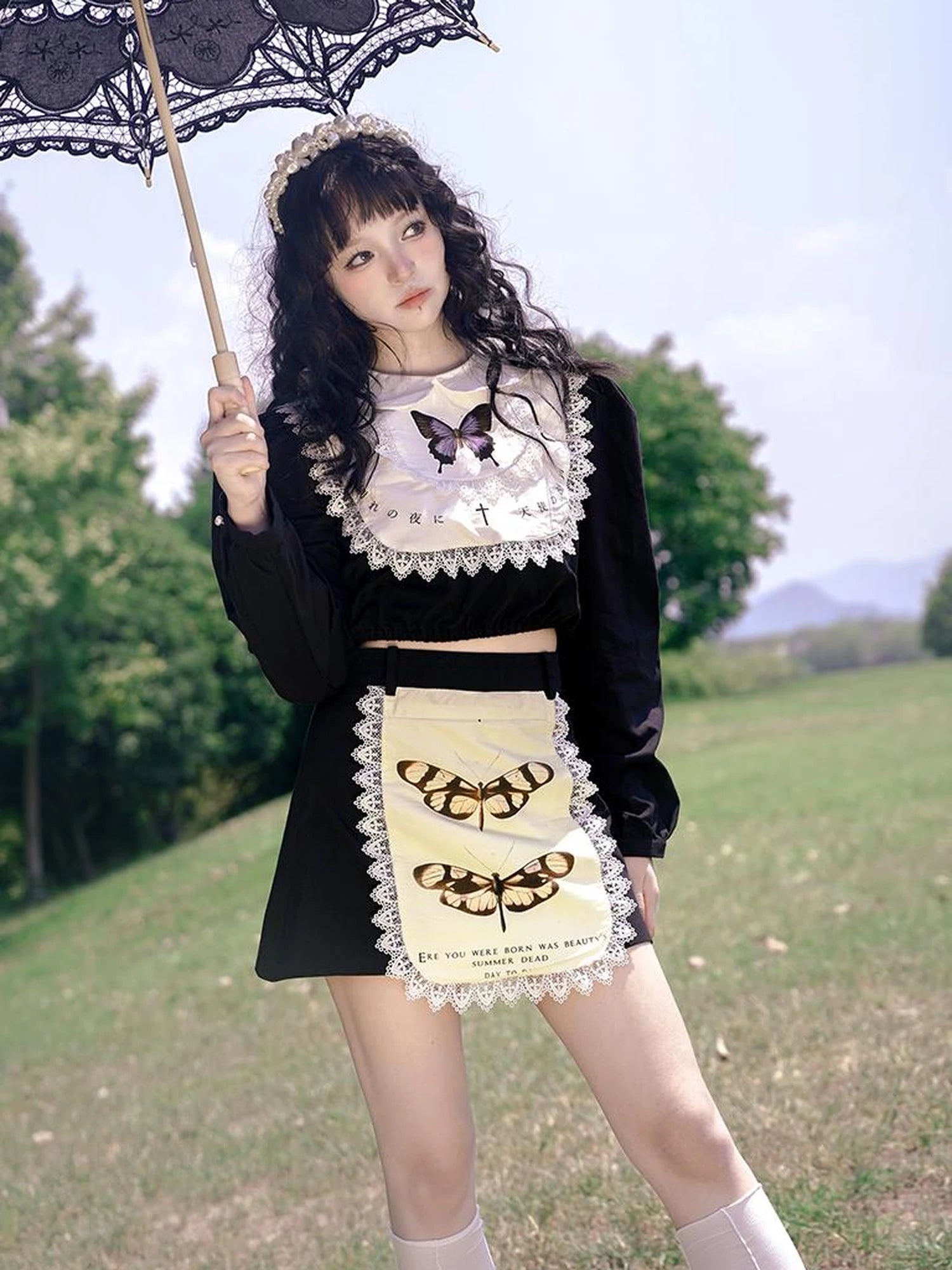 Vintage Lace Print Rabbit Short Skirt