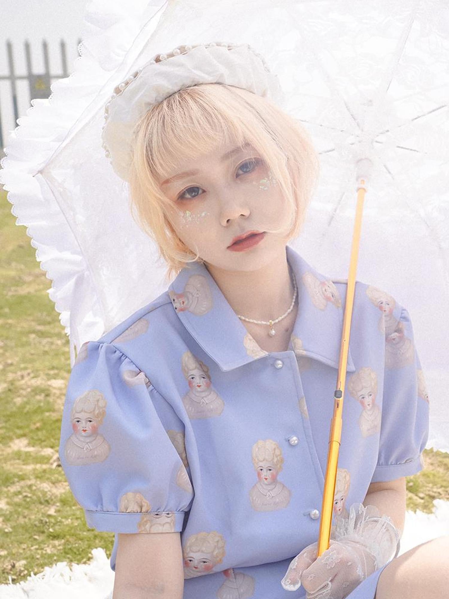 Daytoday Vintage Porcelain Doll Floral Print Shirt