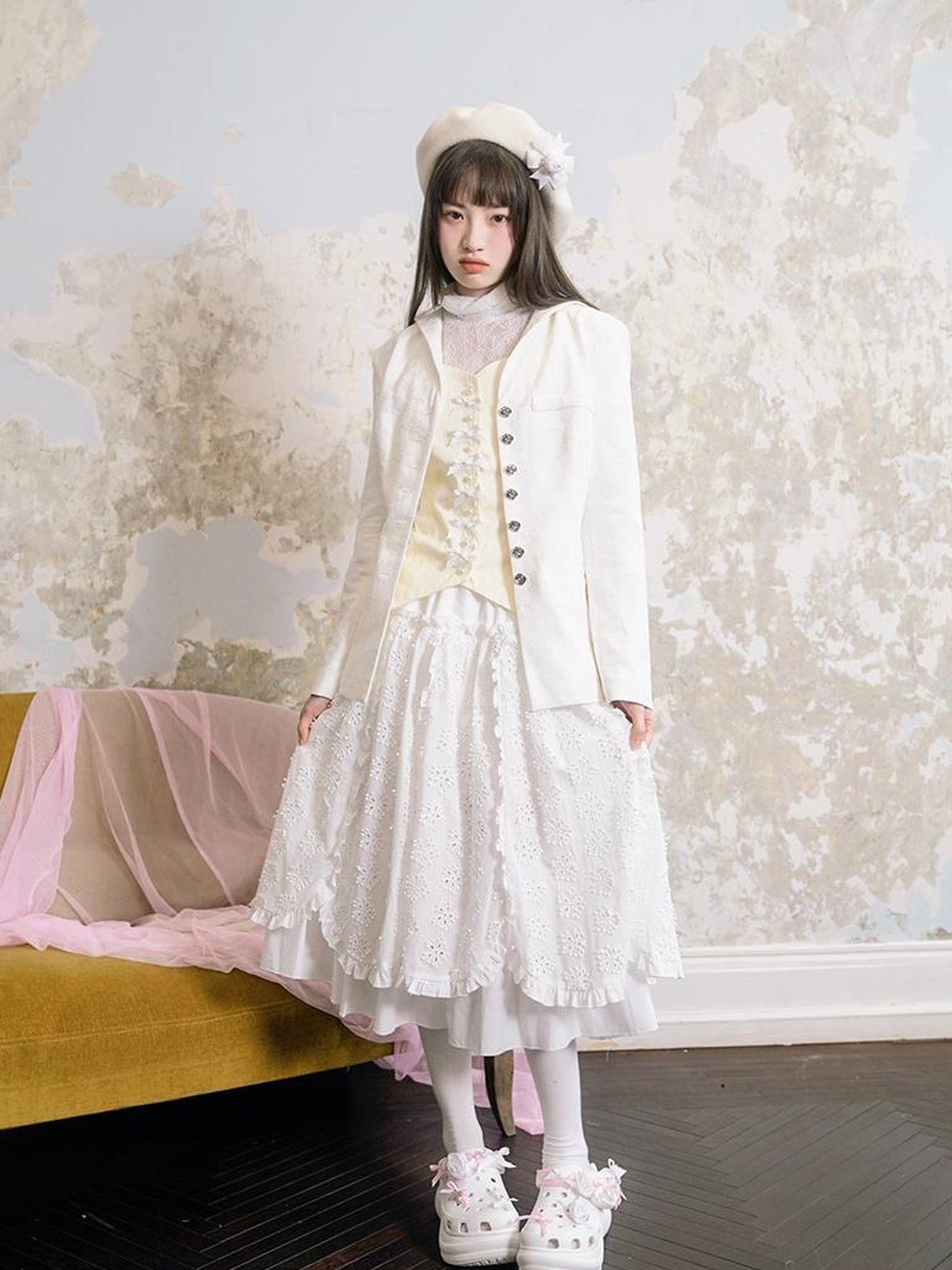 Daytoday Vintage Rose Jacquard Sailor Collar Blazer