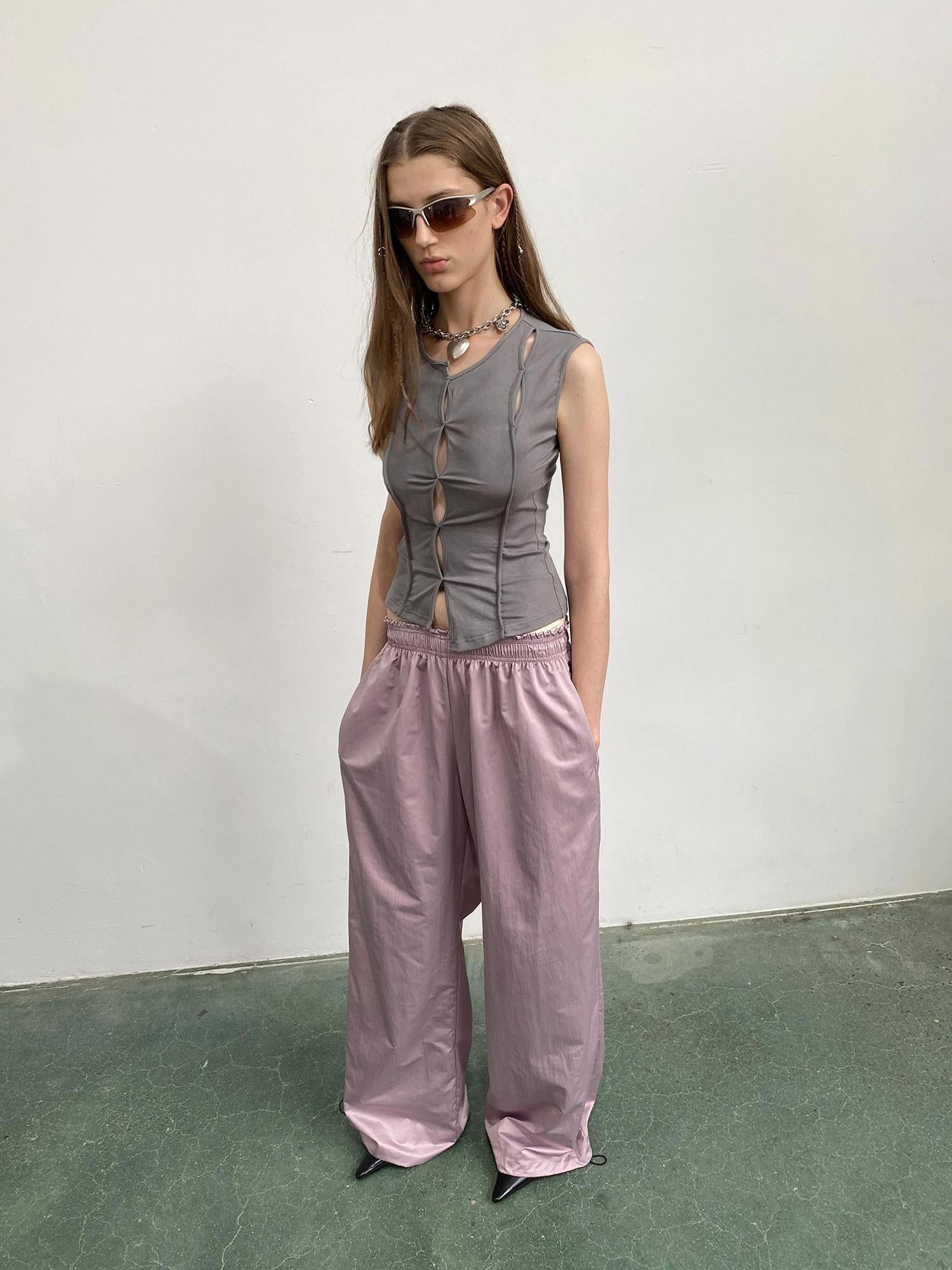 Delivery Asymmetric Hem Gray Scoop Neck Cutout Sleeveless Tee