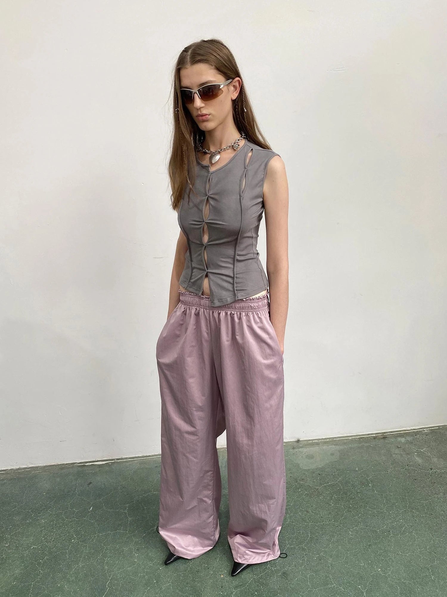 Asymmetric Hem Gray Scoop Neck Cutout Sleeveless Tee