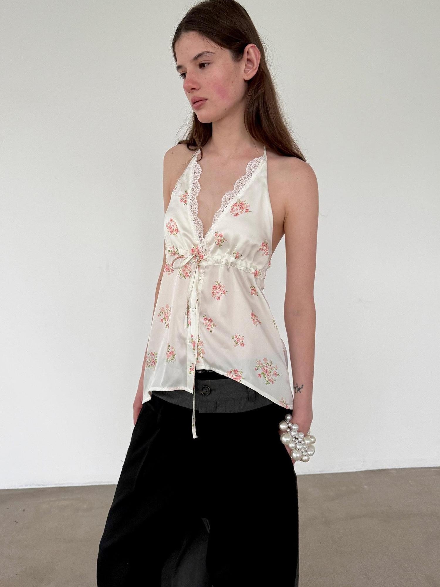 Delivery Beige Floral Satin Lace V-neck Backless Cropped Women&