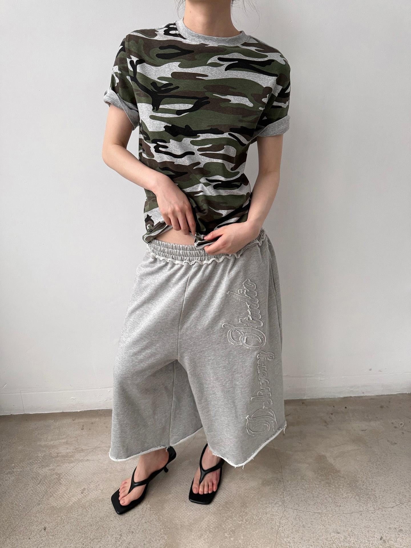 Delivery Camo Gray Panel Round Neck Loose Straight Women&