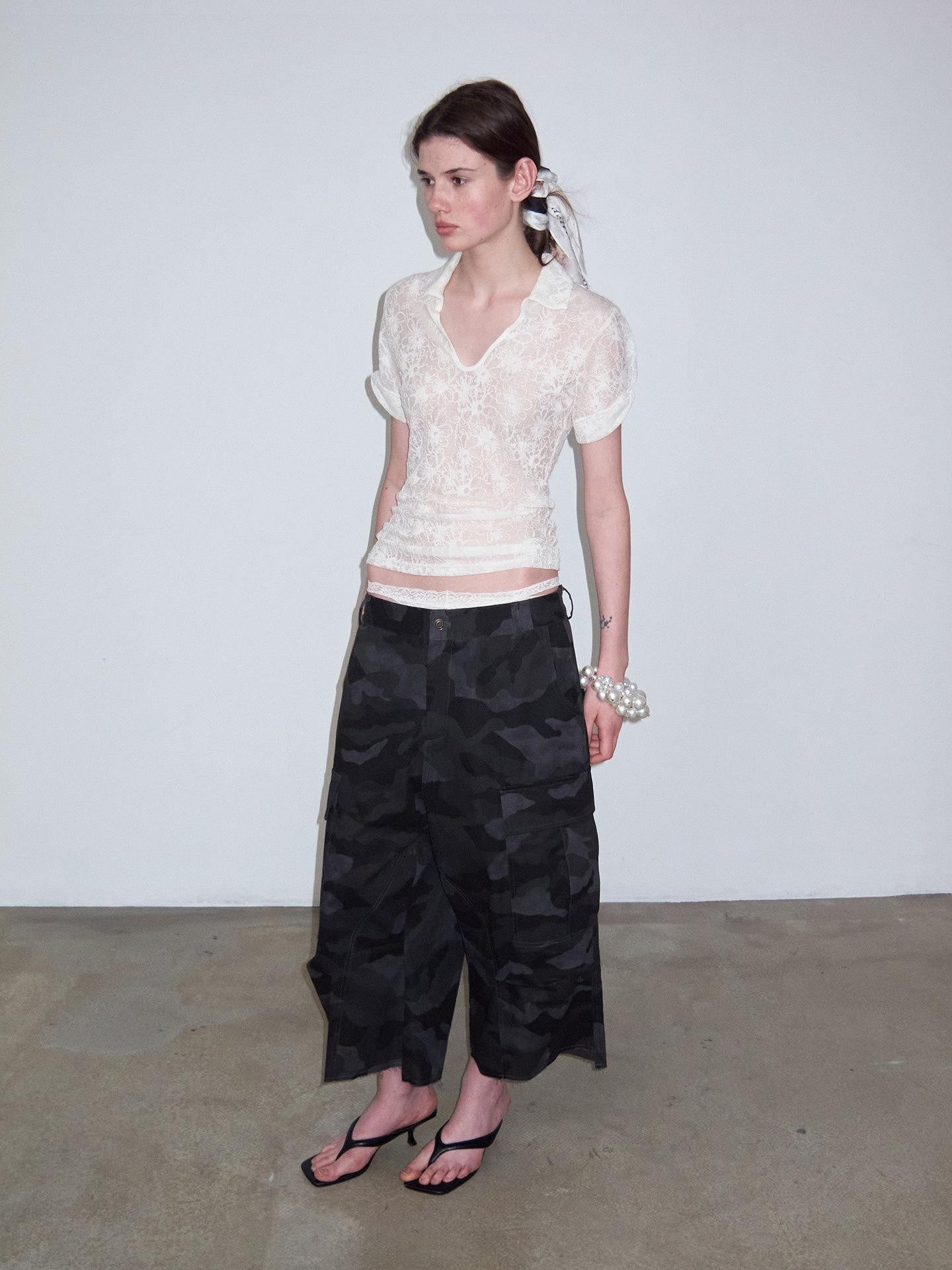 Delivery Cream Jacquard Lace Polo Collar U Neck Knit Women&