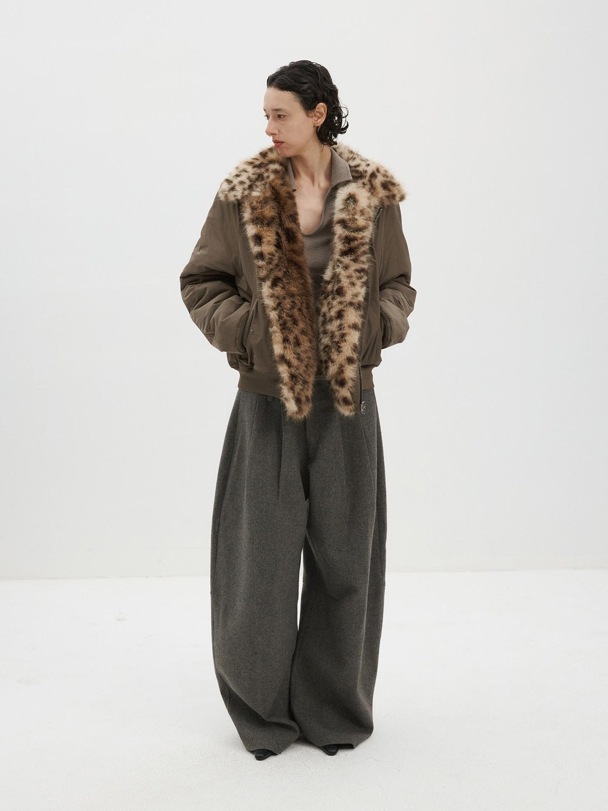 Delivery Curved Straight Leg Wool Blend Women&