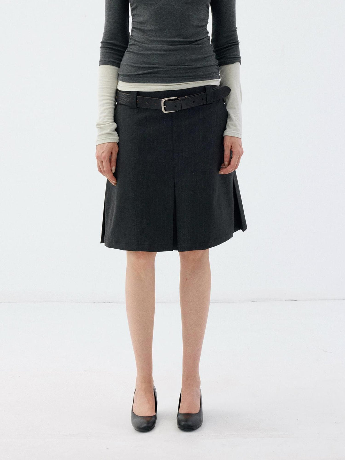Delivery Dark Gray Pinstripe Pleated Relaxed Fit Women&