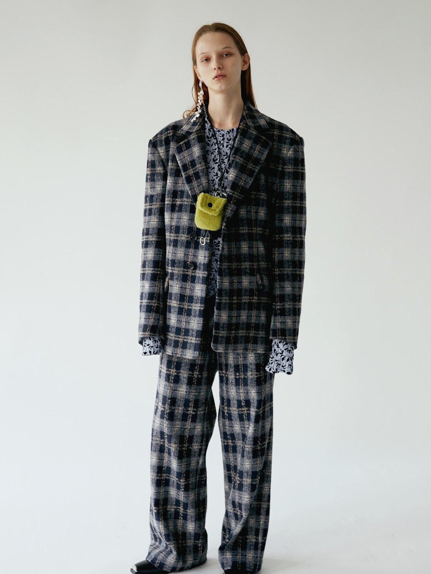 Delivery Deep Blue Plaid Loose Fit Three Button Women&