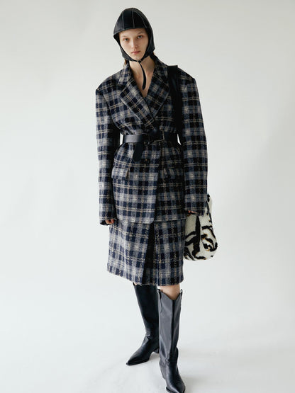 Delivery Deep Blue Plaid Loose Fit Three Button Women&