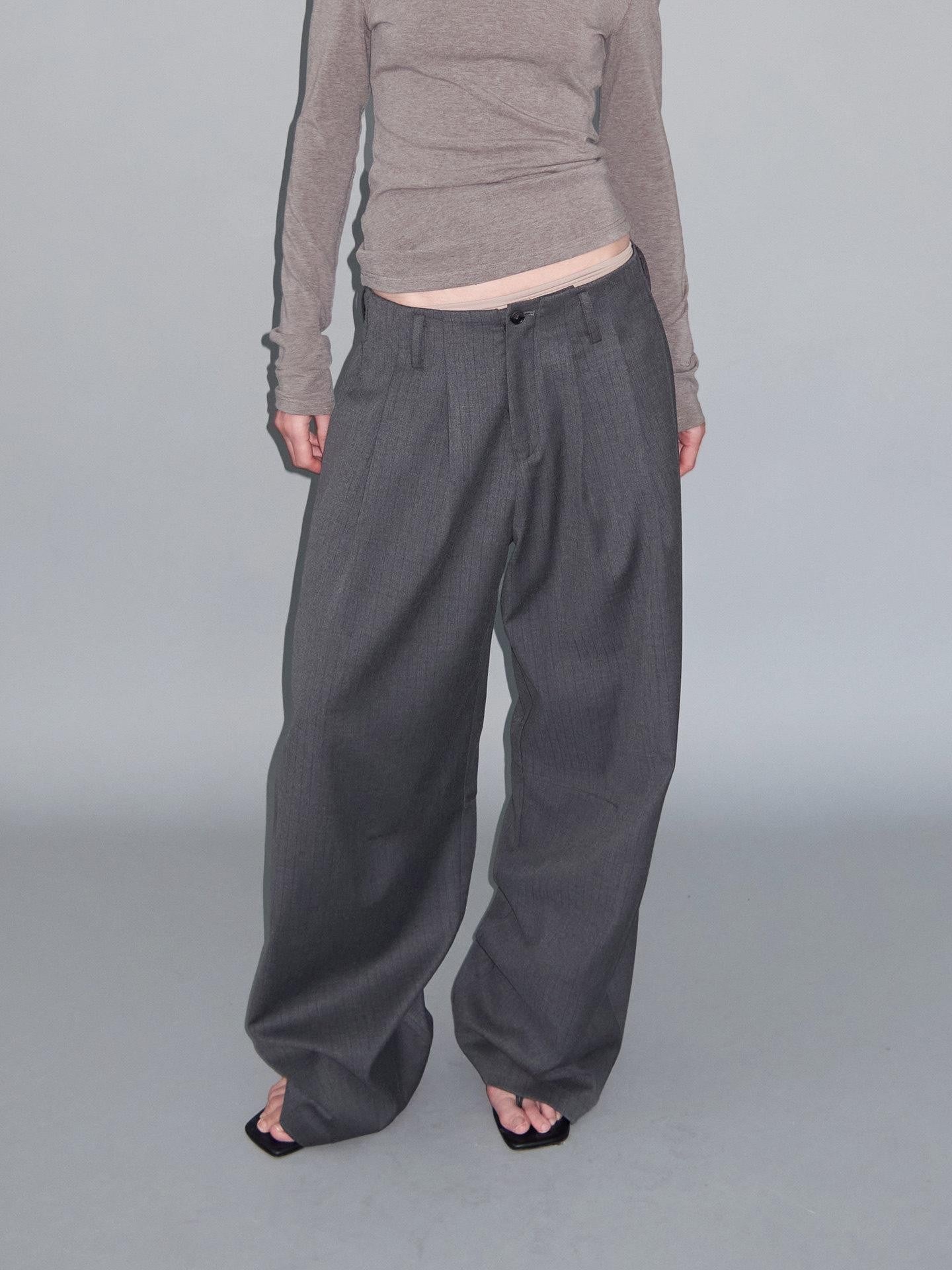 Delivery Gray Pinstripe Pleated Relaxed Women&