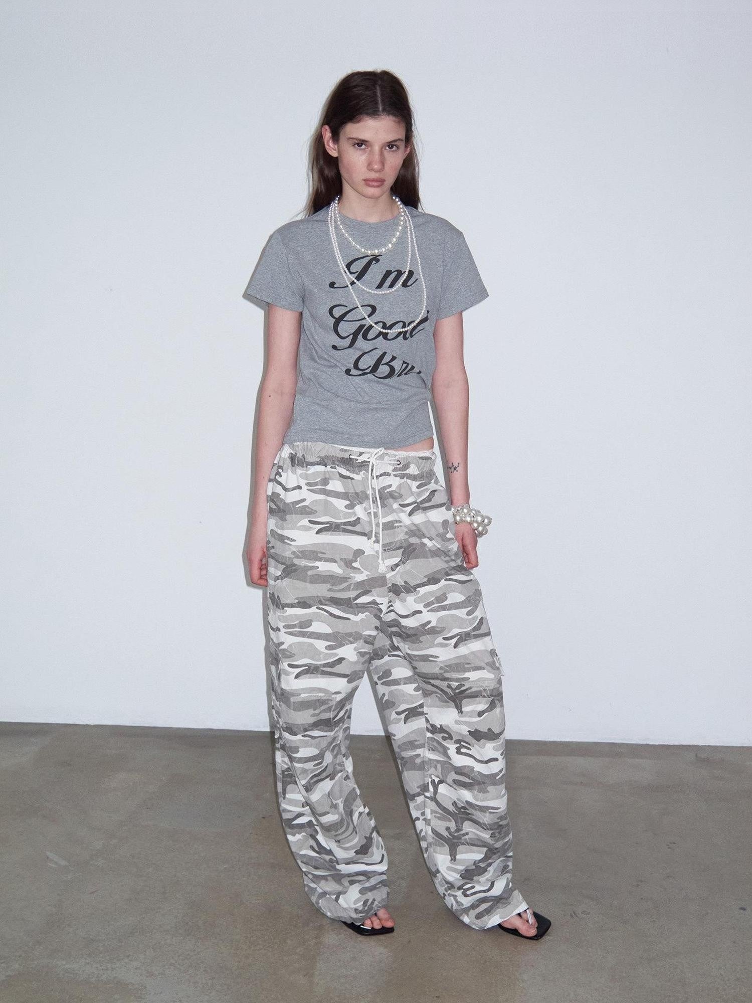 Delivery Gray Playful Letter Print Straight Cut Women&