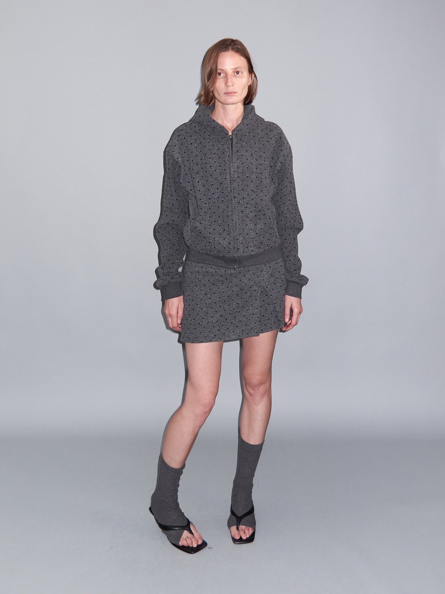 Delivery_Gray_Polka_Dot_Hooded_Zip_Short_Fleece_Wool_Women&