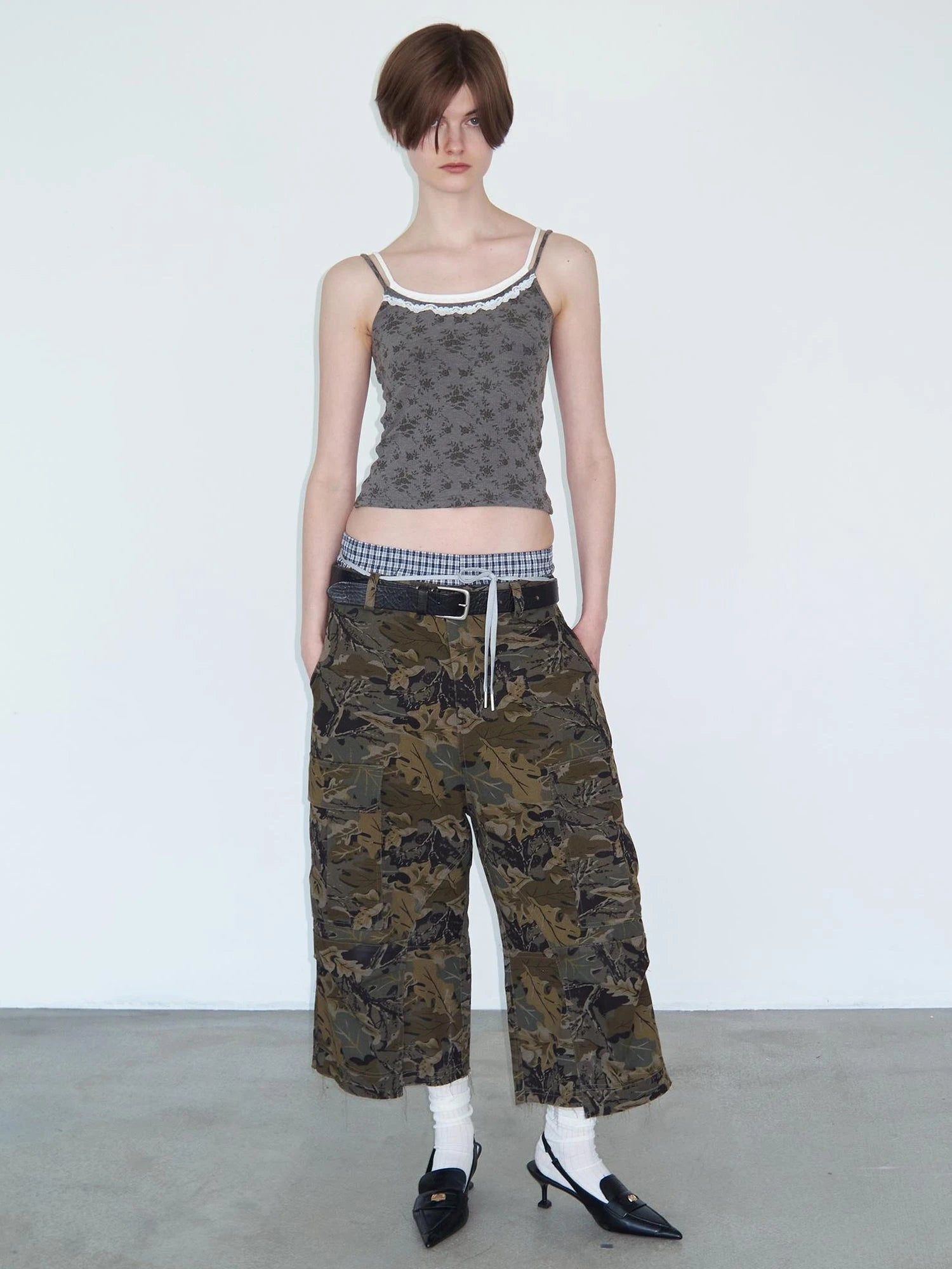 Lace Paneled Knit Camisole With Floral Print