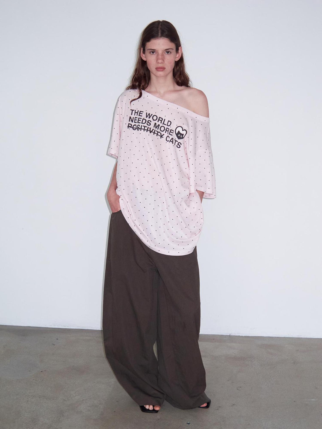 Delivery Off Shoulder Pink Polka Dot T-shirt With Positive Slogan Print