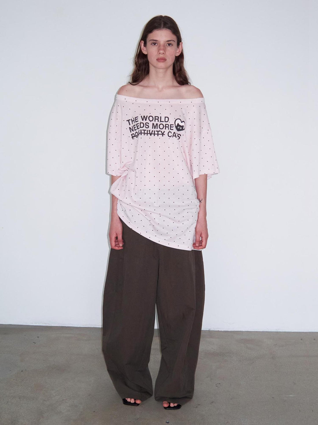 Delivery Off Shoulder Pink Polka Dot T-shirt With Positive Slogan Print