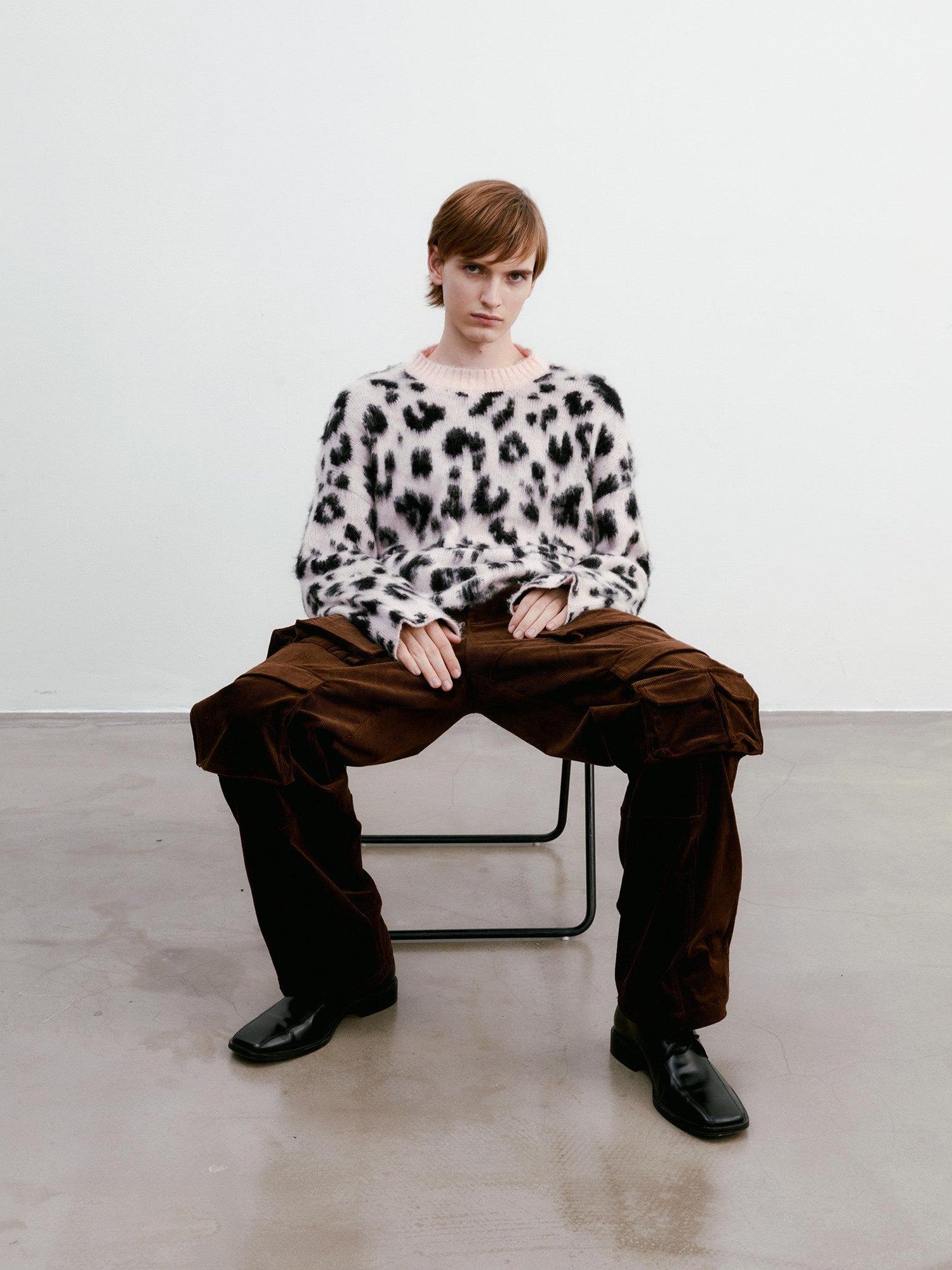 Delivery Pink Black Leopard Jacquard Brushed Plush Crewneck Women&