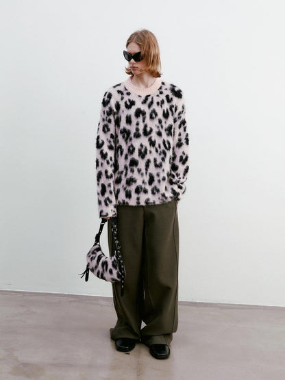 Delivery Pink Black Leopard Jacquard Brushed Plush Crewneck Women&
