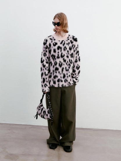 Delivery Pink Black Leopard Jacquard Brushed Plush Crewneck Women&