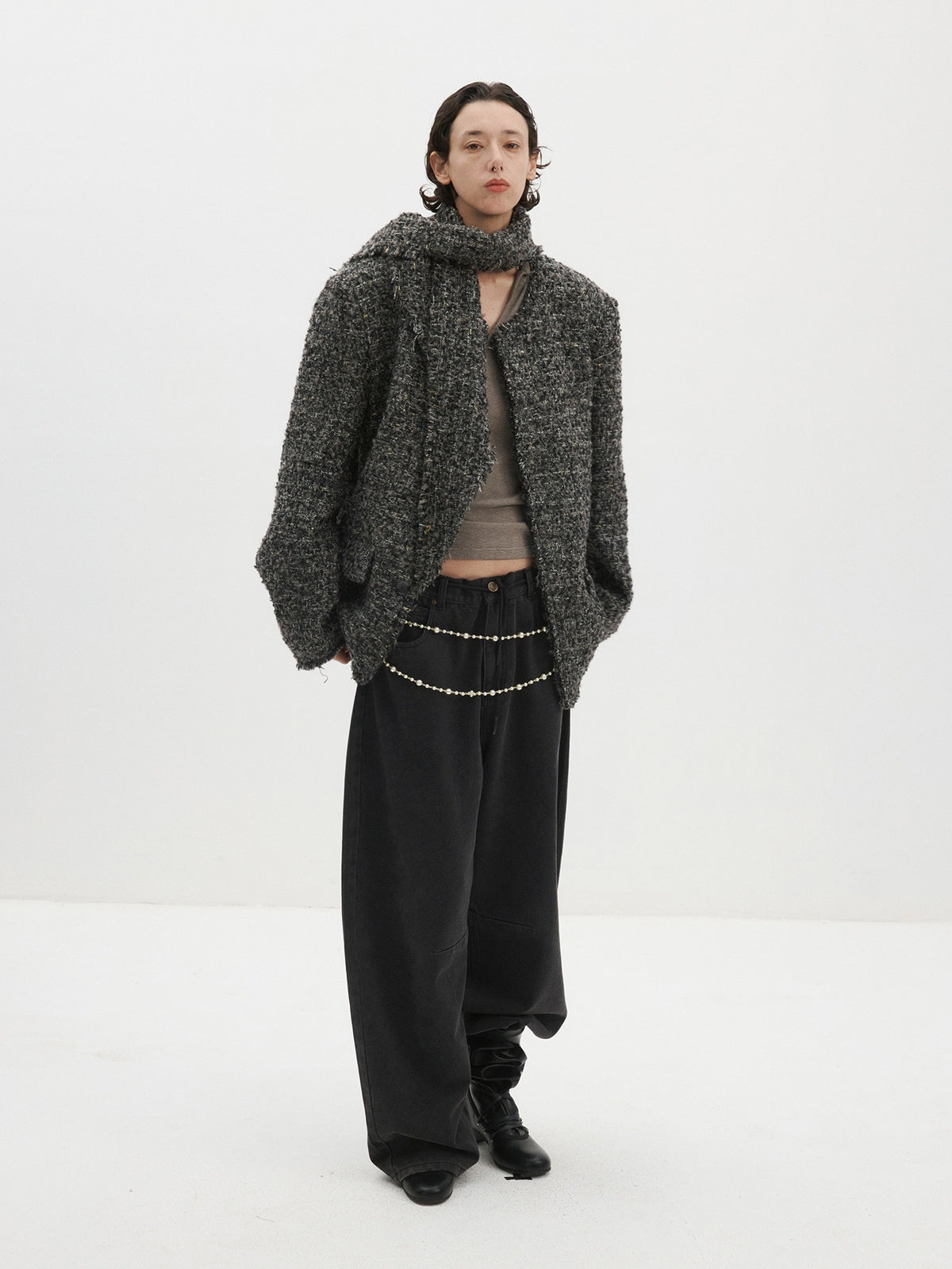 Delivery_Raw_Edge_Collarless_Tweed_Women&
